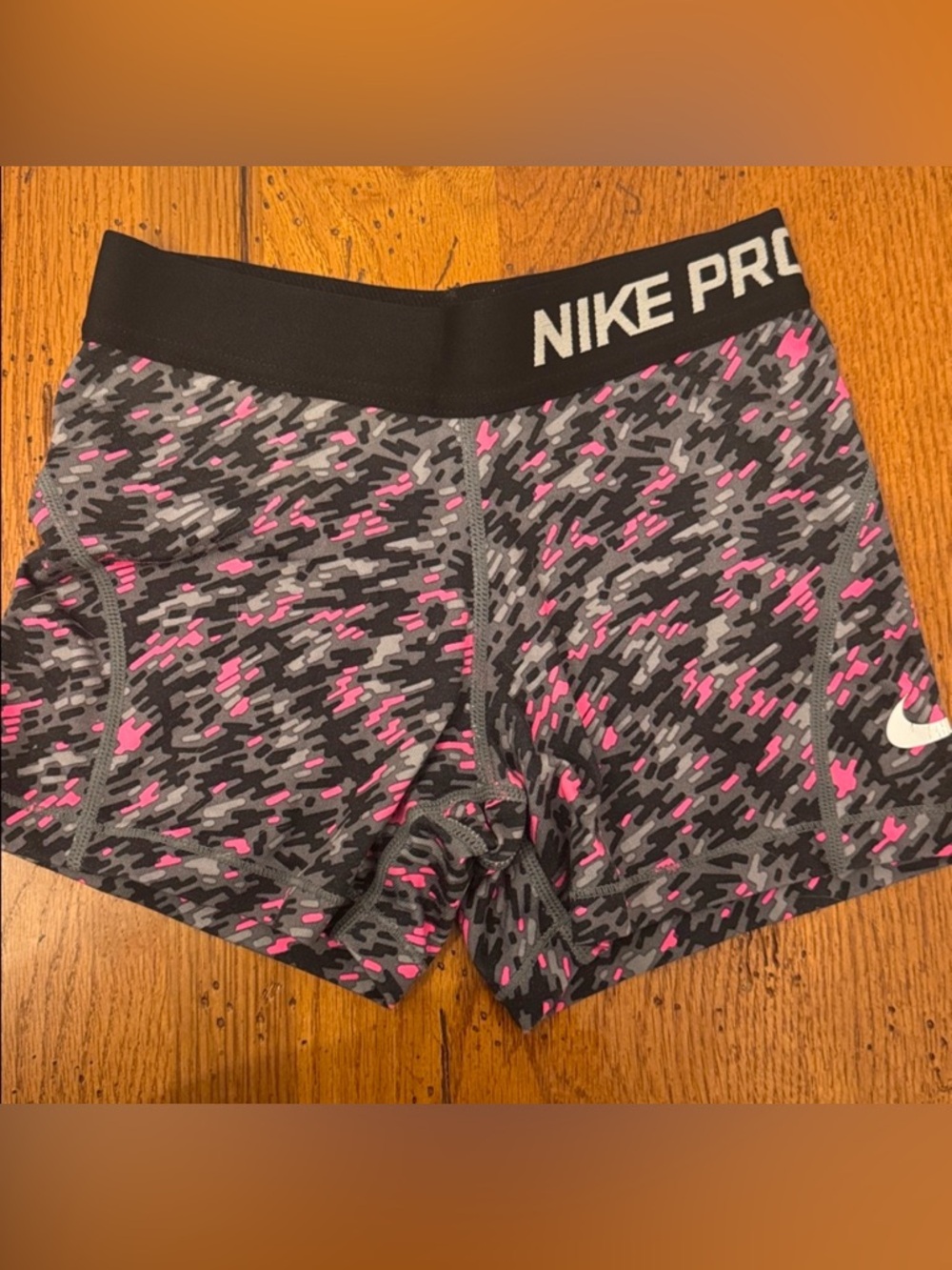Nike Pro Black & Pink Camo Bike Shorts Small